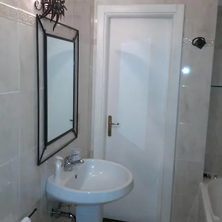Lägenhetshotell Sole 4*