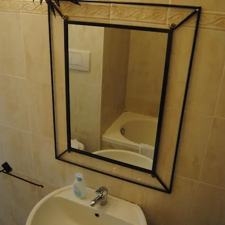 Sole Lägenhetshotell 4*